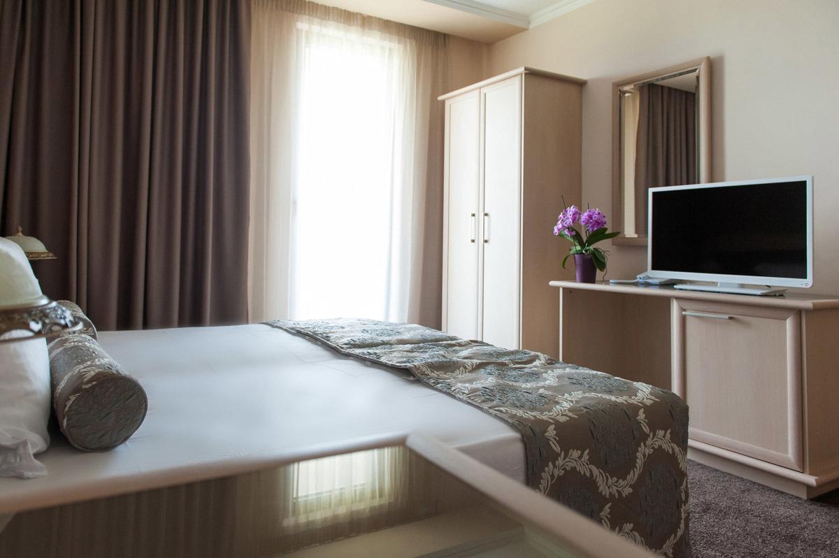 Mantar Spa Hotel Marikostinovo ภายนอก รูปภาพ