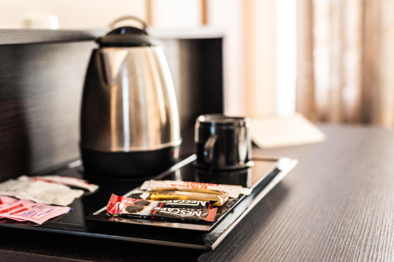 Mantar Spa Hotel Marikostinovo ภายนอก รูปภาพ