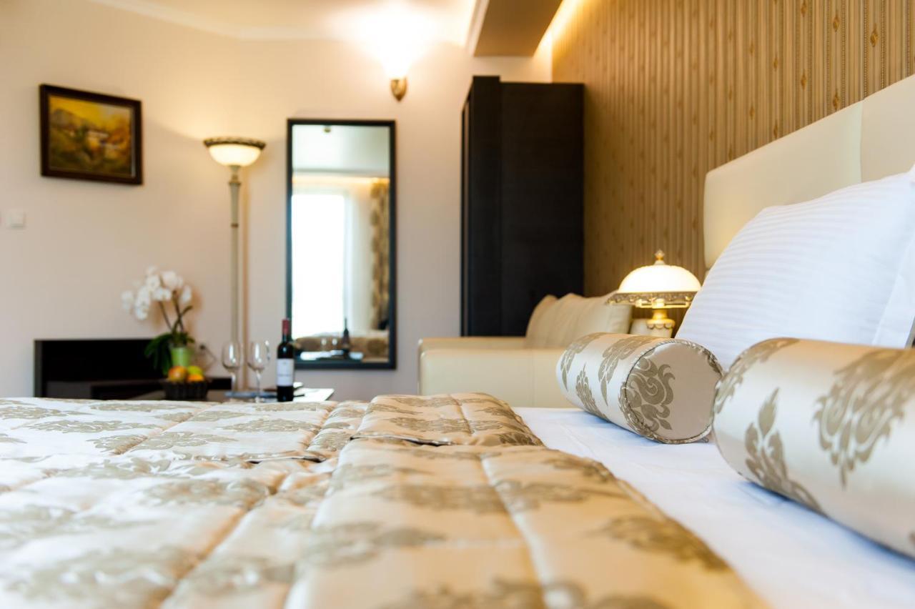 Mantar Spa Hotel Marikostinovo ภายนอก รูปภาพ